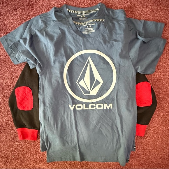 Volcom/Disney boy 5 piece bundle size 7 - Picture 3 of 5